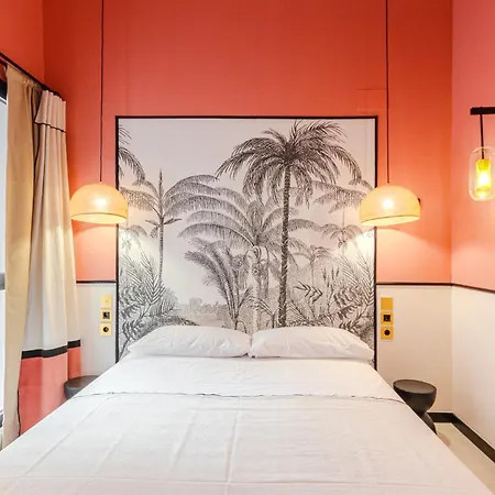 With Exceptional Charm In Historic Center Of * Alicante